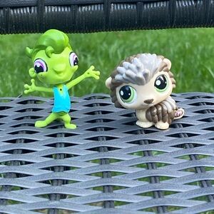Littlest Pet Shop lot of 2